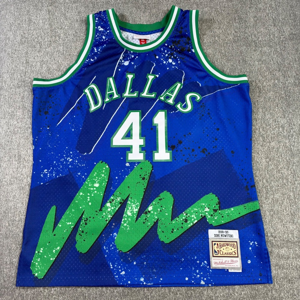 Mitchell & Ness Dirk Nowitzki Dallas Mavericks Jersey 1998-99 Swingman XL Blue